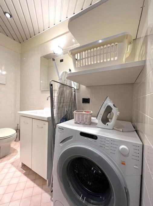 Attico In Piazza Matteotti Apartamento Desenzano del Garda Exterior foto