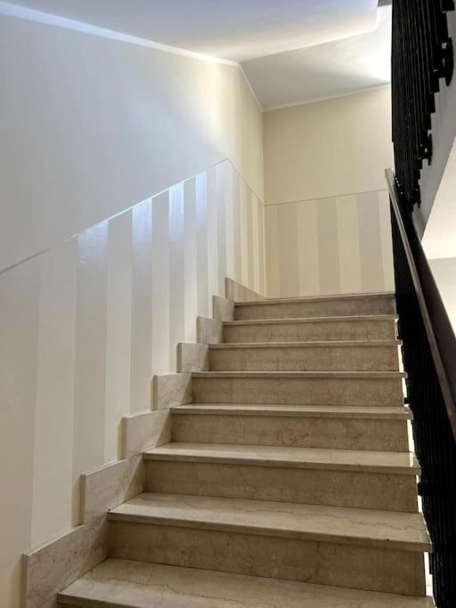 Attico In Piazza Matteotti Apartamento Desenzano del Garda Exterior foto